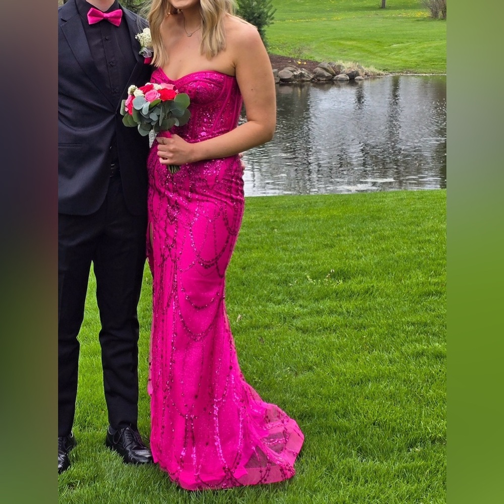 Clarisse Vibrant Pink Dress - Picture 3 of 14